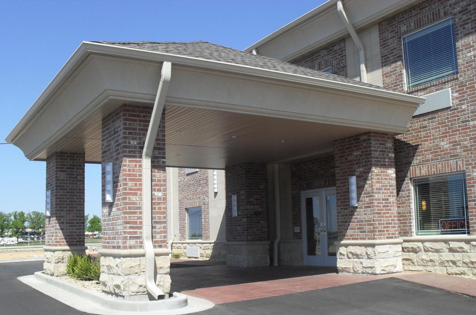 Bell'S Extended Stay And Suites Saint Robert Εξωτερικό φωτογραφία
