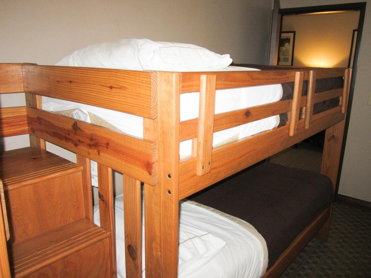 Bell'S Extended Stay And Suites Saint Robert Εξωτερικό φωτογραφία