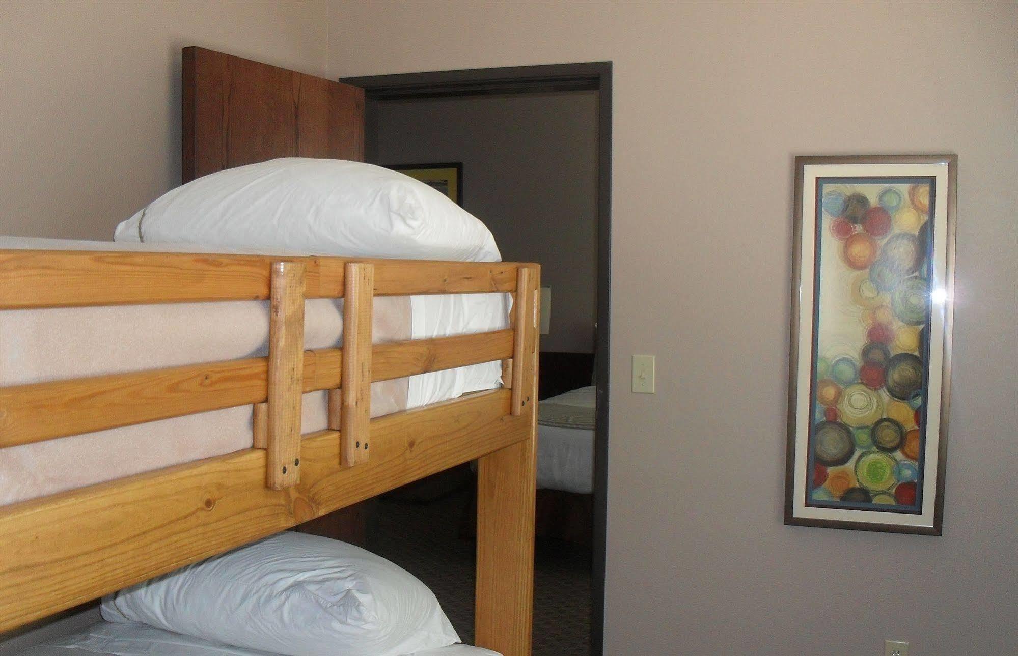 Bell'S Extended Stay And Suites Saint Robert Εξωτερικό φωτογραφία